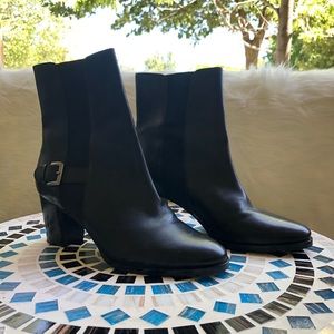 COLE HAAN BLACK CHUNKY HEELED BOOTIES W/ BUCKLES